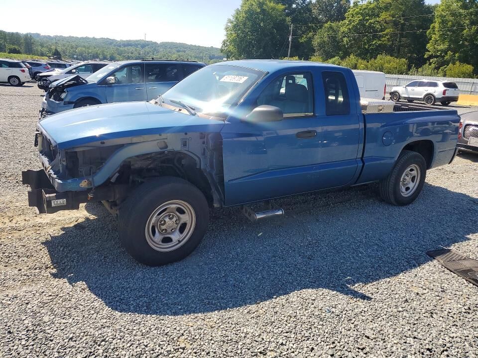 2005 DODGE Dakota