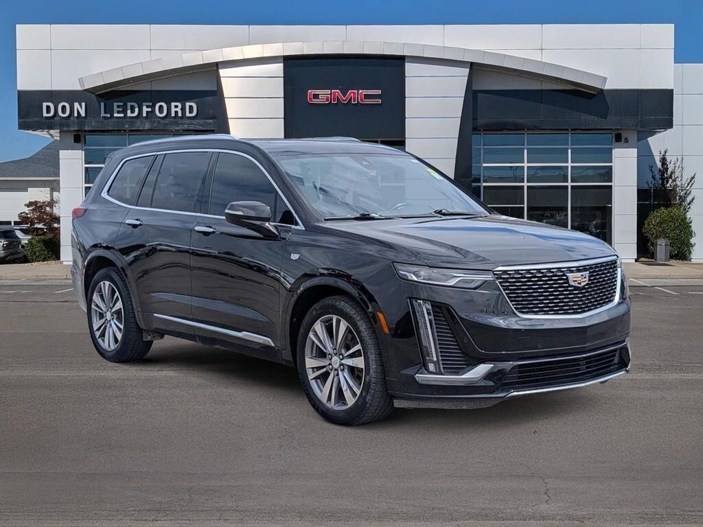 2020 CADILLAC XT6