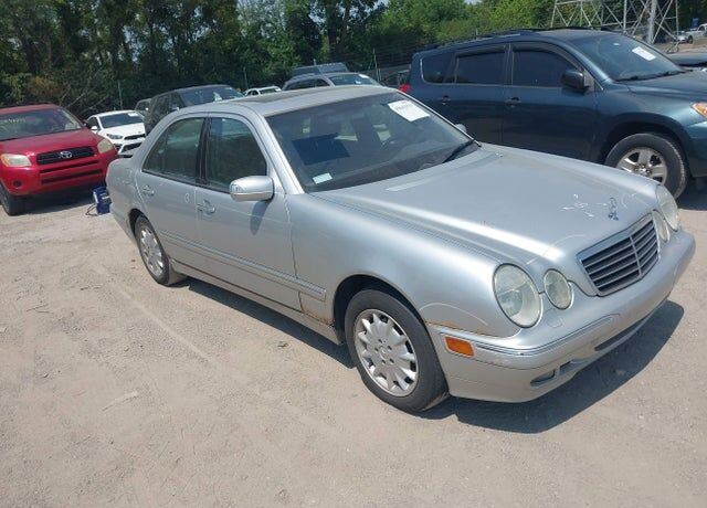 2000 MERCEDES-BENZ E-Class