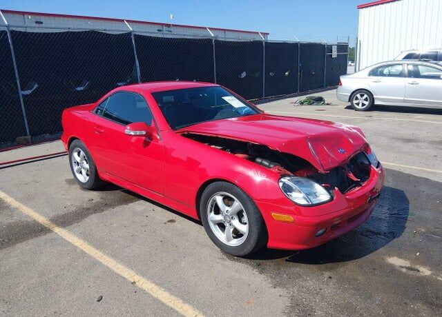 2001 MERCEDES-BENZ SLK-Class