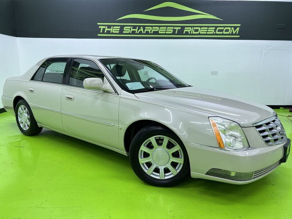 2010 CADILLAC DTS