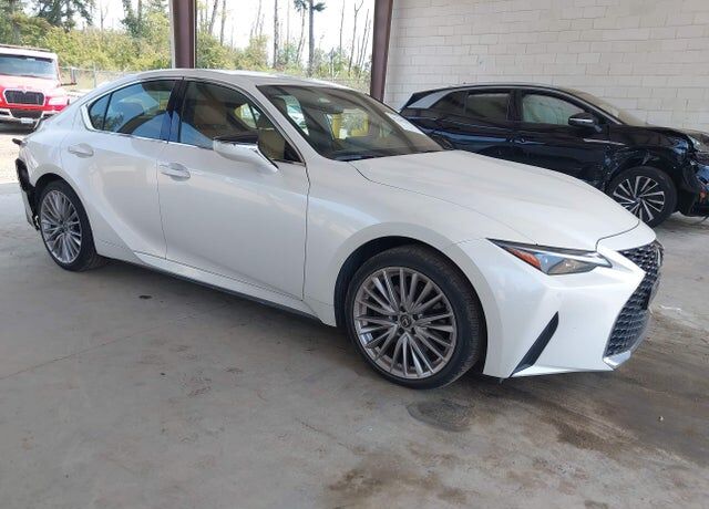 2024 LEXUS IS