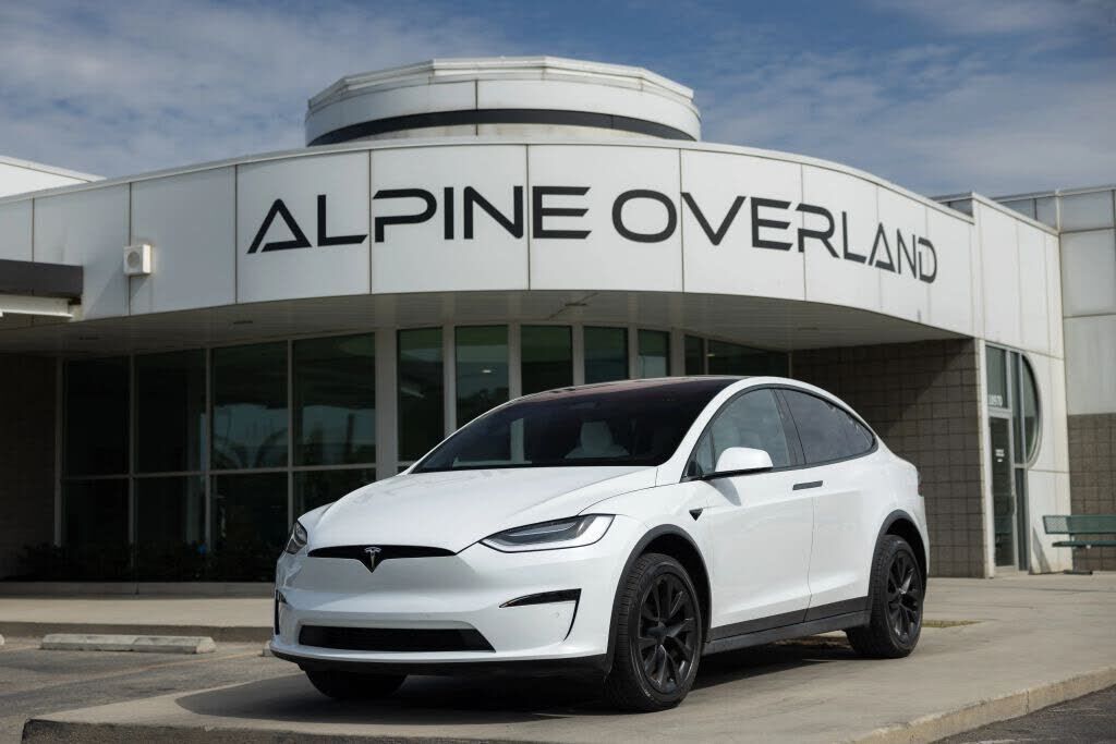 2022 TESLA Model X