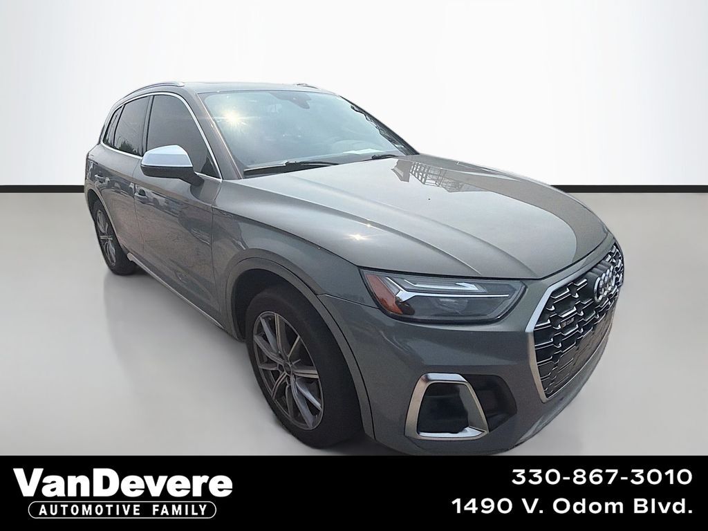 2021 AUDI SQ5