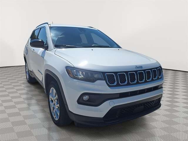 2023 JEEP Compass