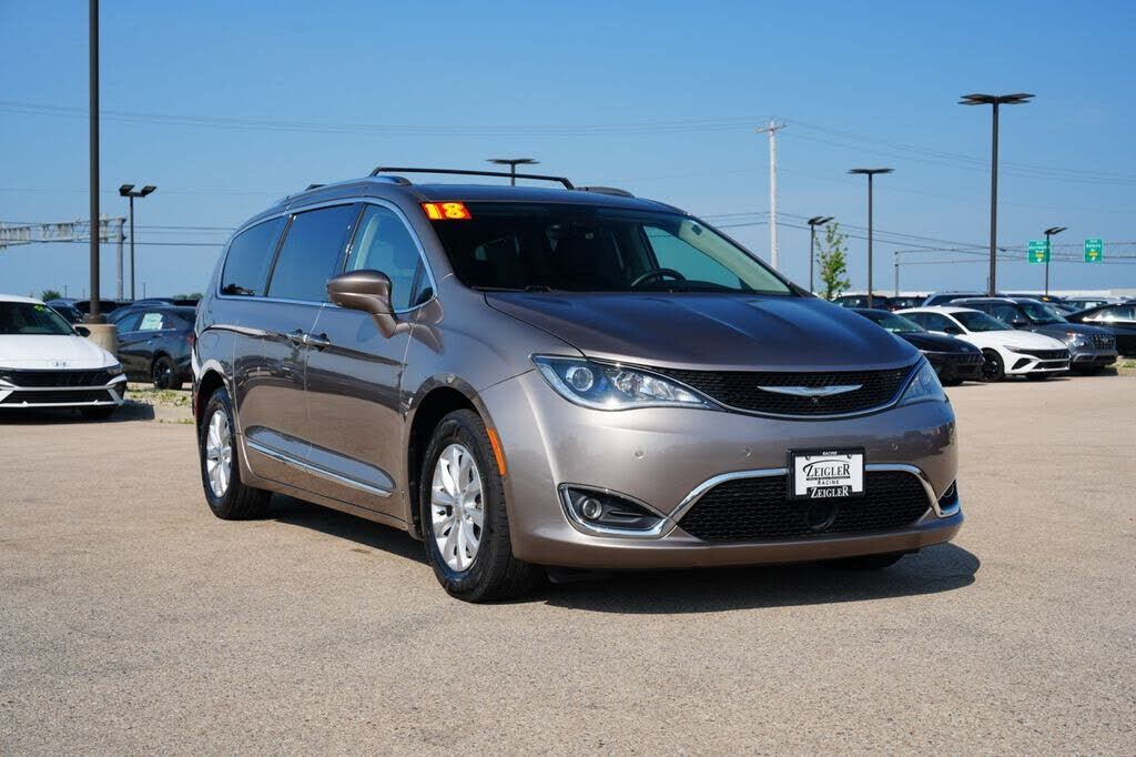 2018 CHRYSLER Pacifica