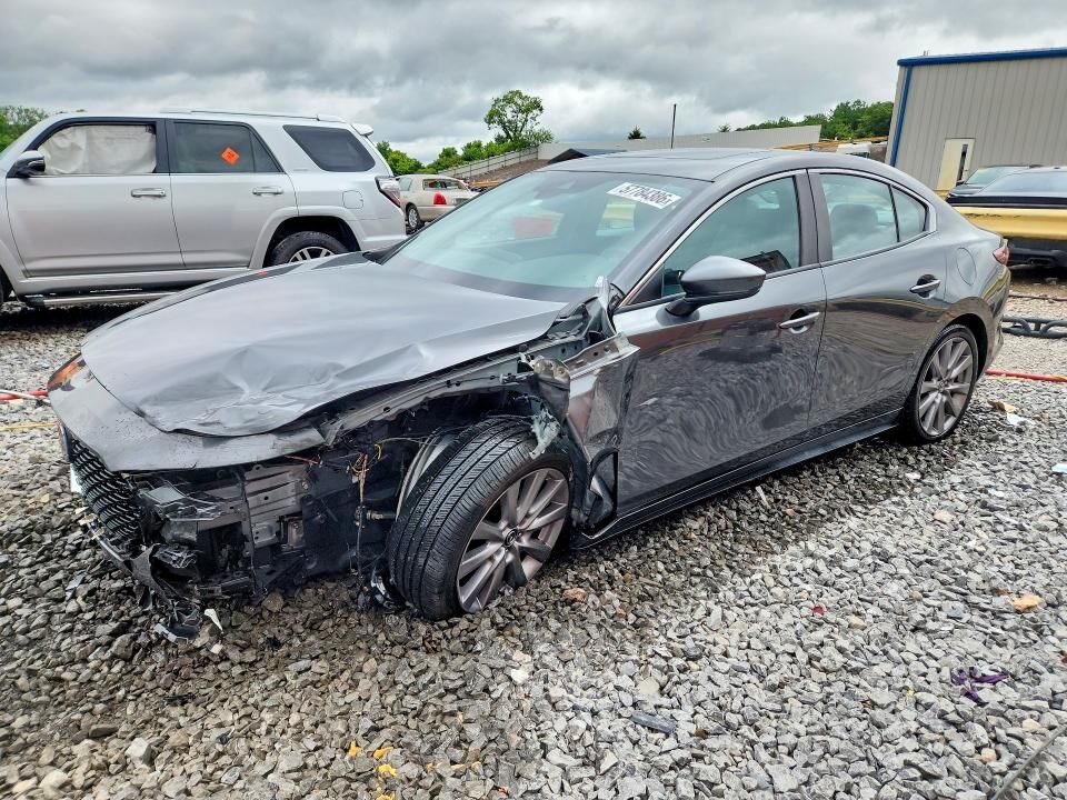2021 MAZDA Mazda3