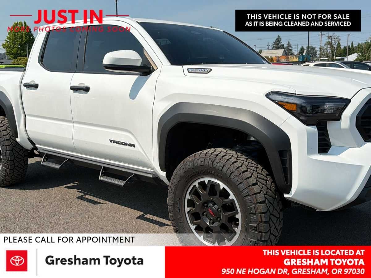 2025 TOYOTA Tacoma