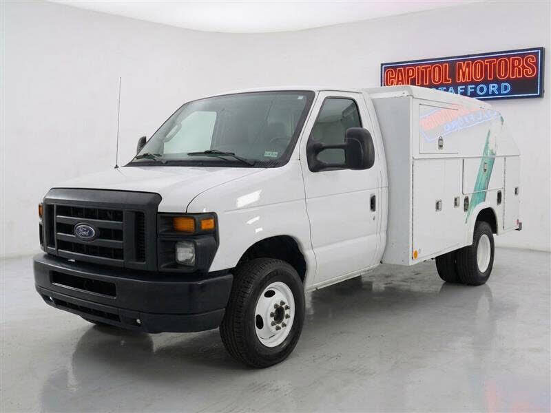 2012 FORD E-450