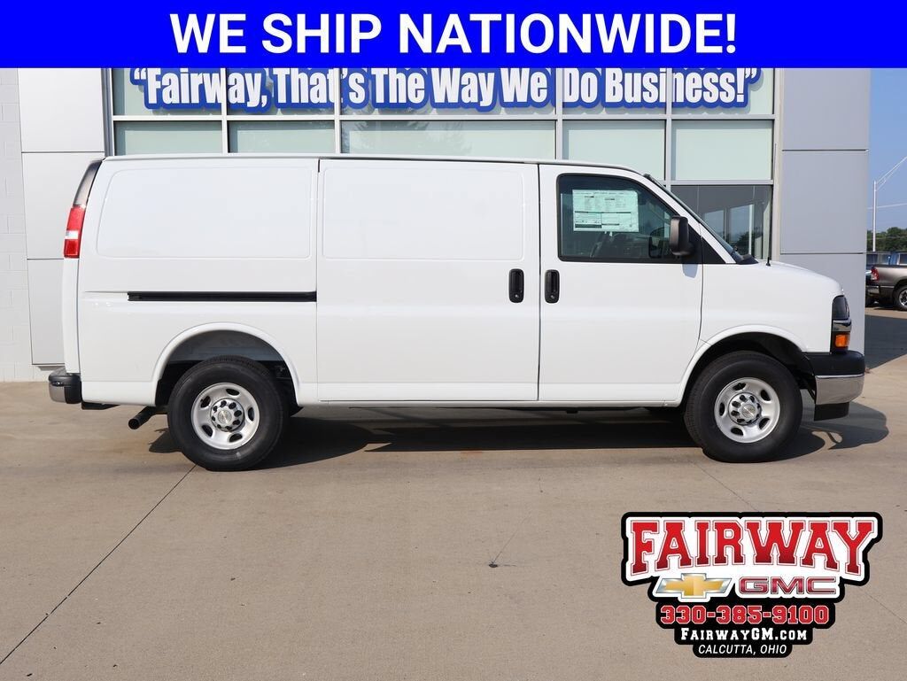 2026 CHEVROLET Express