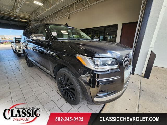 2024 LINCOLN Navigator L