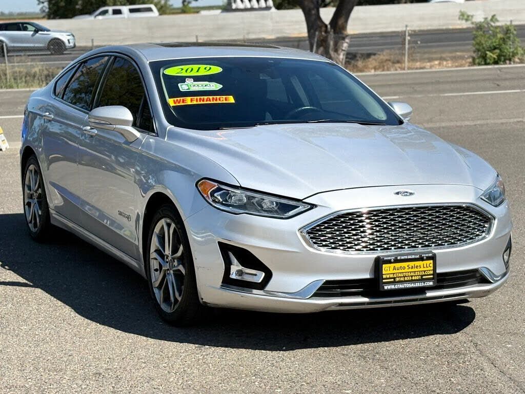 2019 FORD Fusion