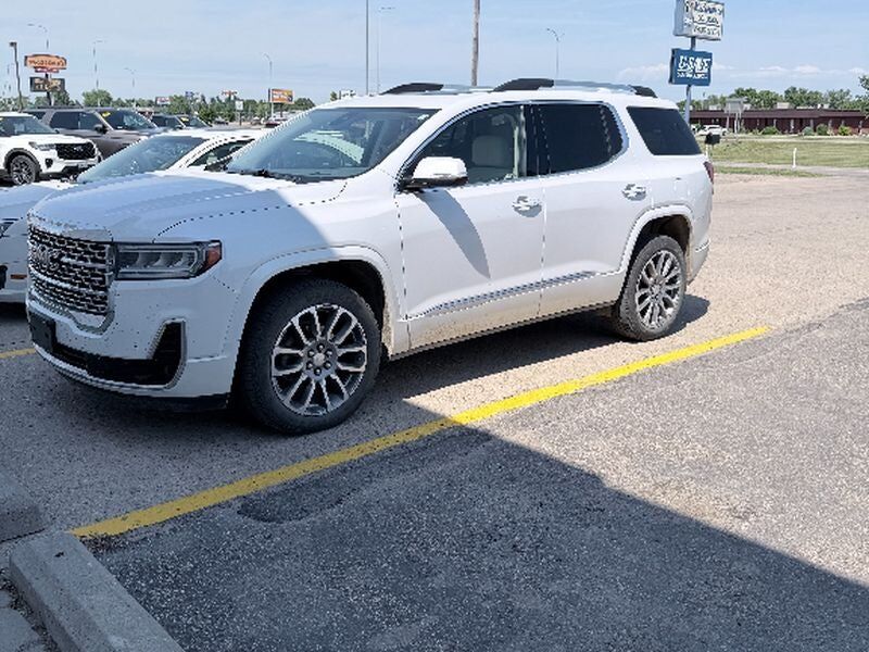 2023 GMC Acadia