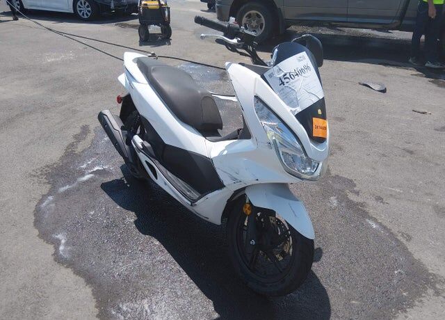 2015 HONDA PCX150