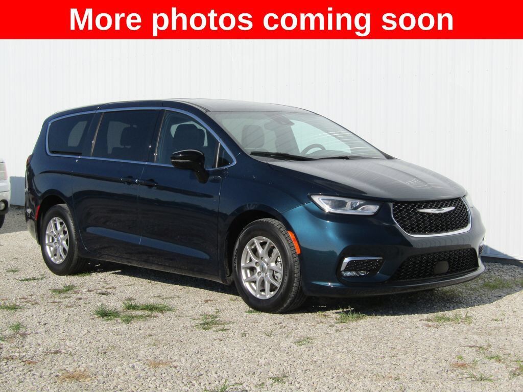 2025 CHRYSLER Pacifica