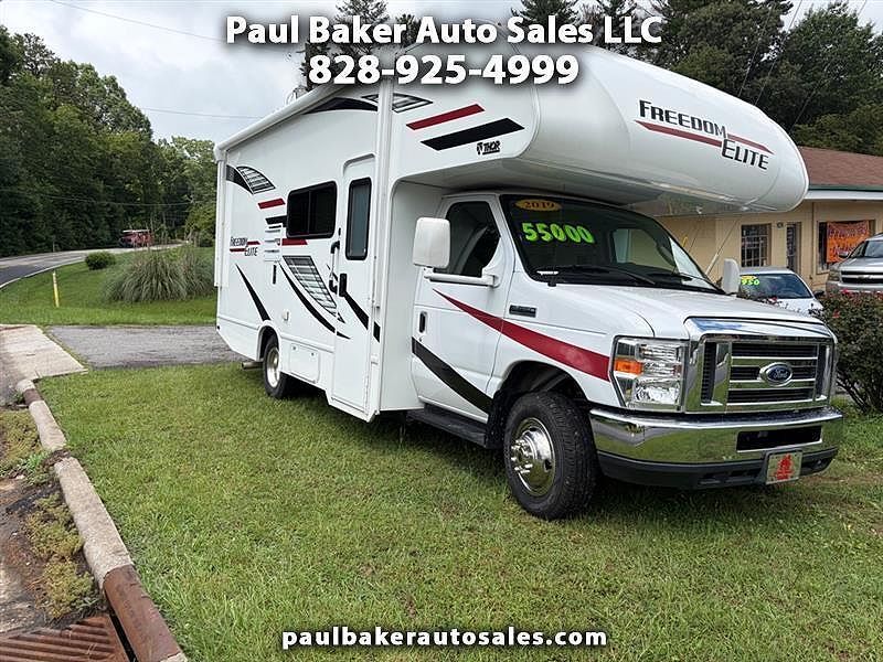 2019 FORD E-350