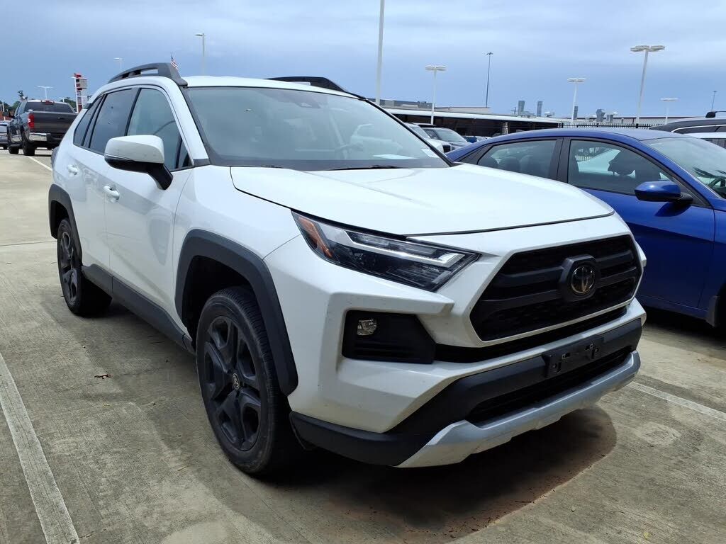 2023 TOYOTA RAV4