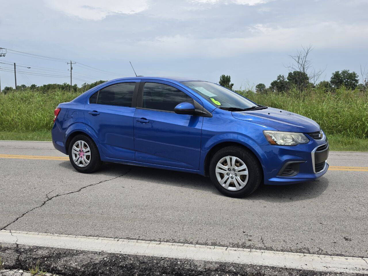 2017 CHEVROLET Sonic
