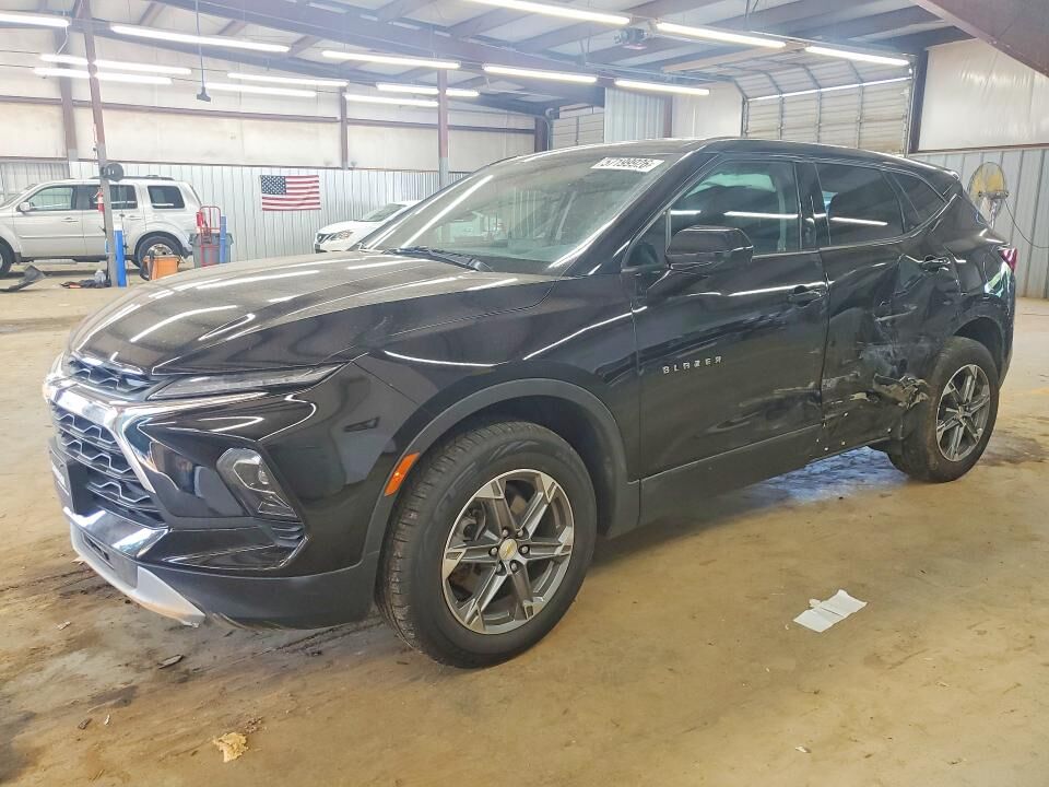 2023 CHEVROLET Blazer