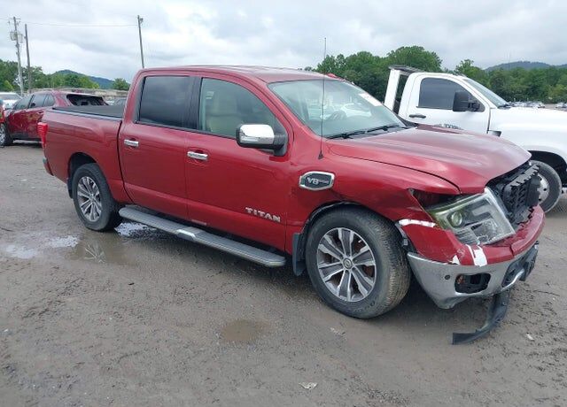 2017 NISSAN Titan