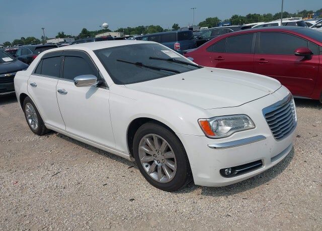 2012 CHRYSLER 300