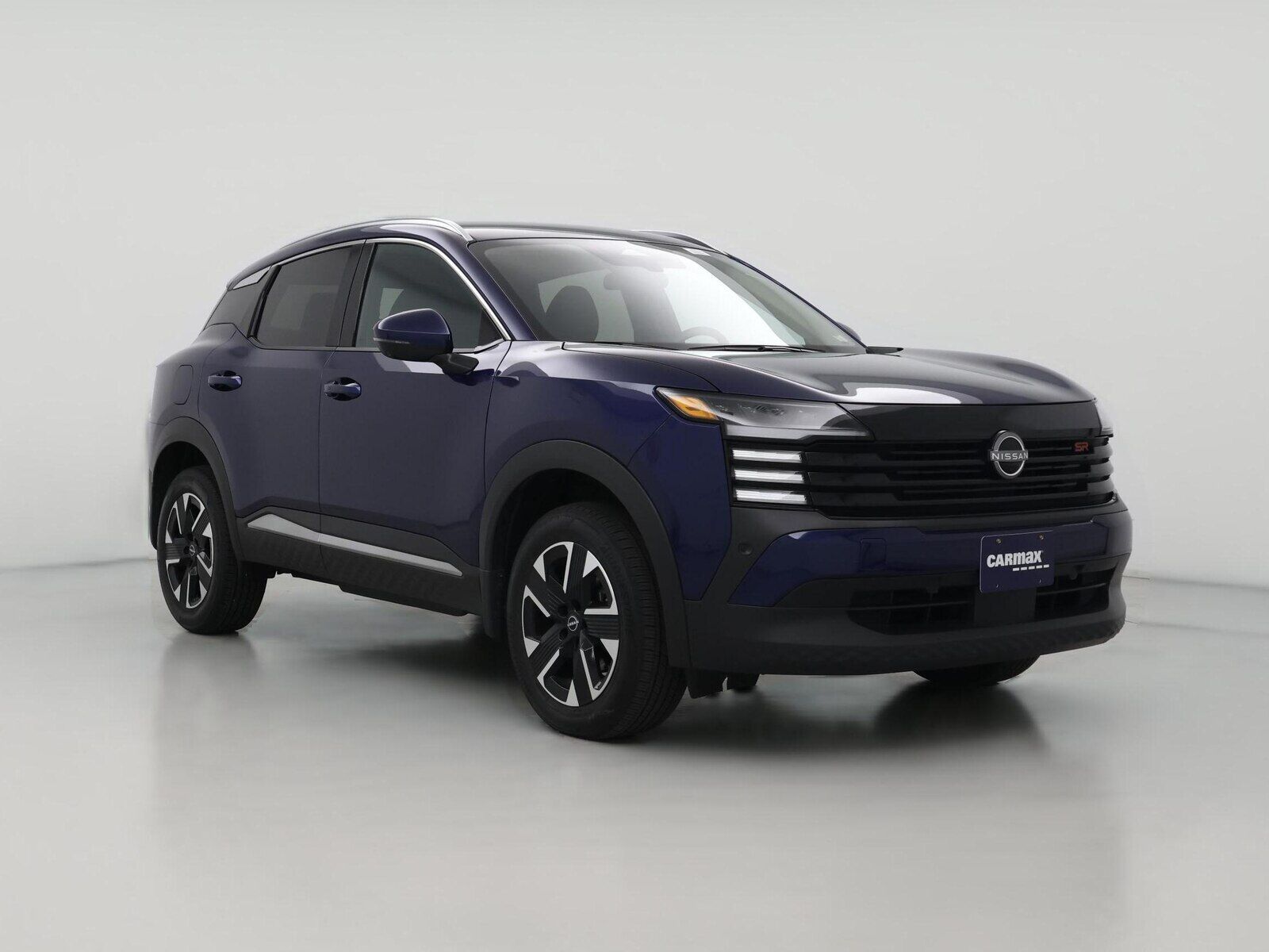 2025 NISSAN Kicks