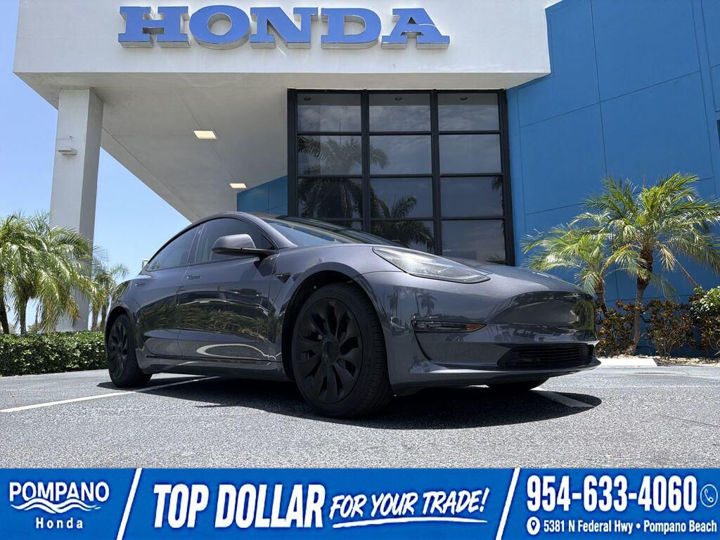 2023 TESLA Model 3