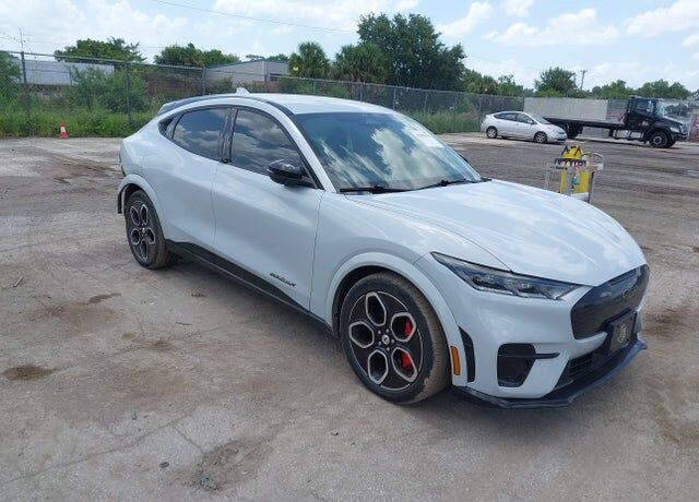 2021 FORD Mach-E