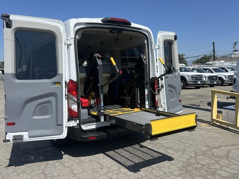 2019 FORD Transit