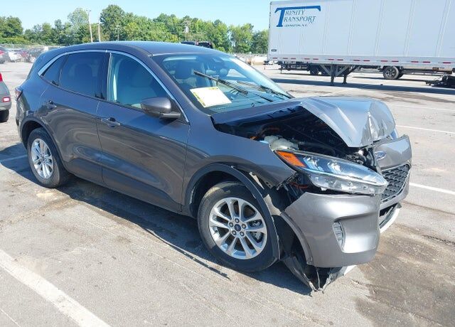 2021 FORD Escape
