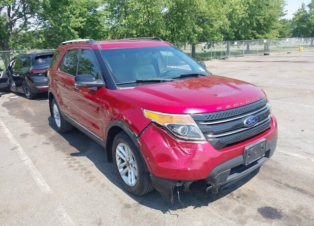 2014 FORD Explorer