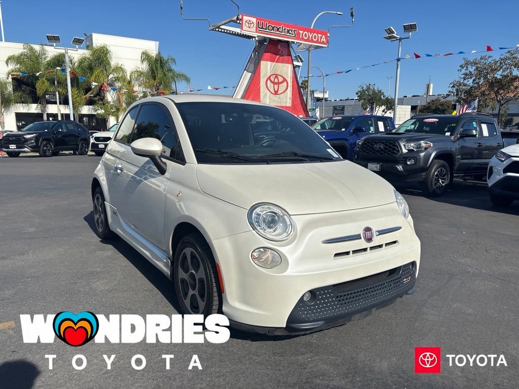 2017 FIAT 500