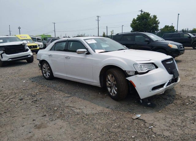 2018 CHRYSLER 300