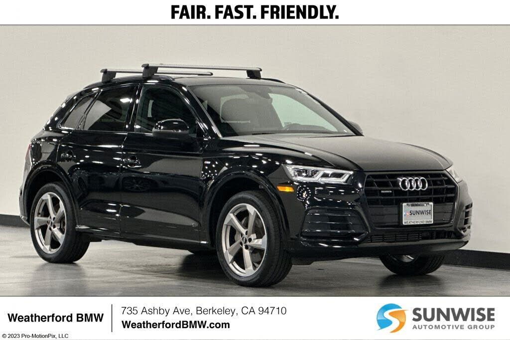 2020 AUDI Q5 e