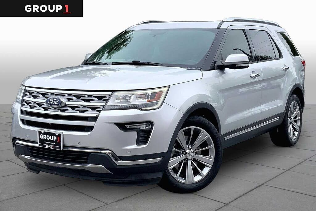 2018 FORD Explorer