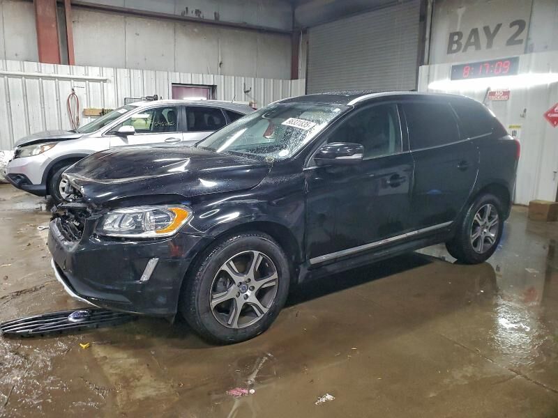 2015 VOLVO XC60