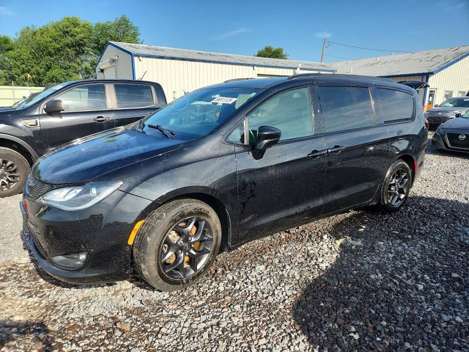 2019 CHRYSLER Pacifica