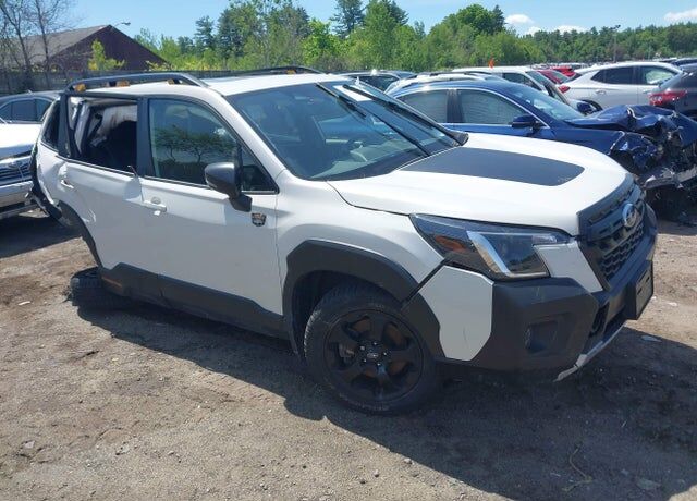 2023 SUBARU Forester