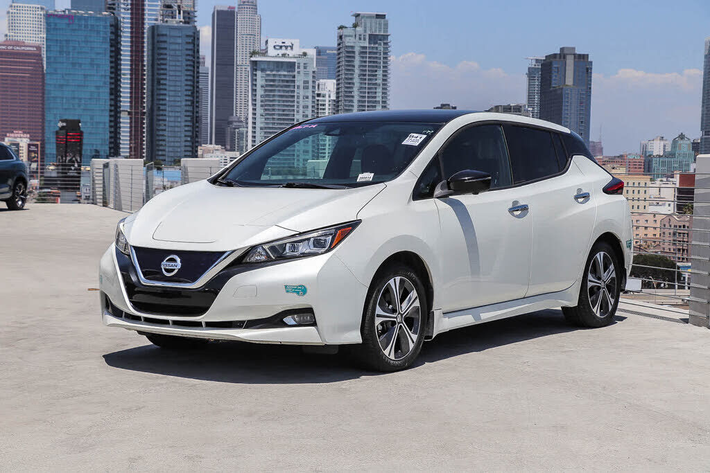 2021 NISSAN Leaf