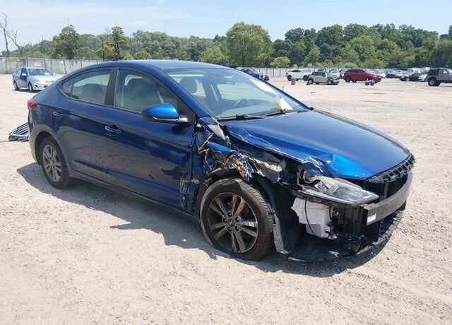 2017 HYUNDAI Elantra