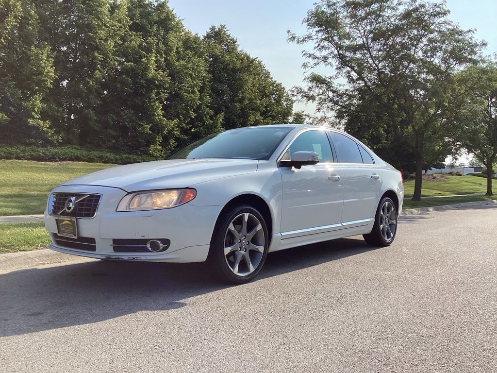 2011 VOLVO S80