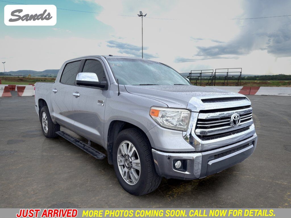 2016 TOYOTA Tundra