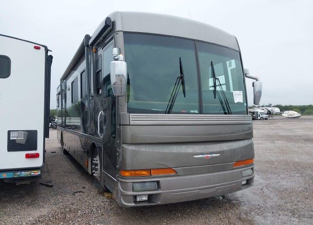 2004 FREIGHTLINER XC Chassis