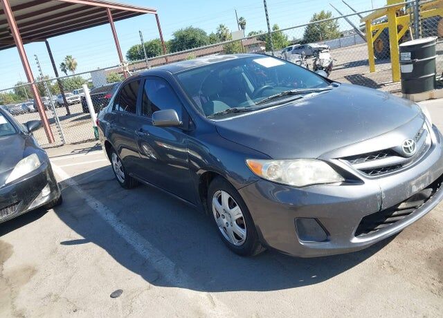 2011 TOYOTA Corolla