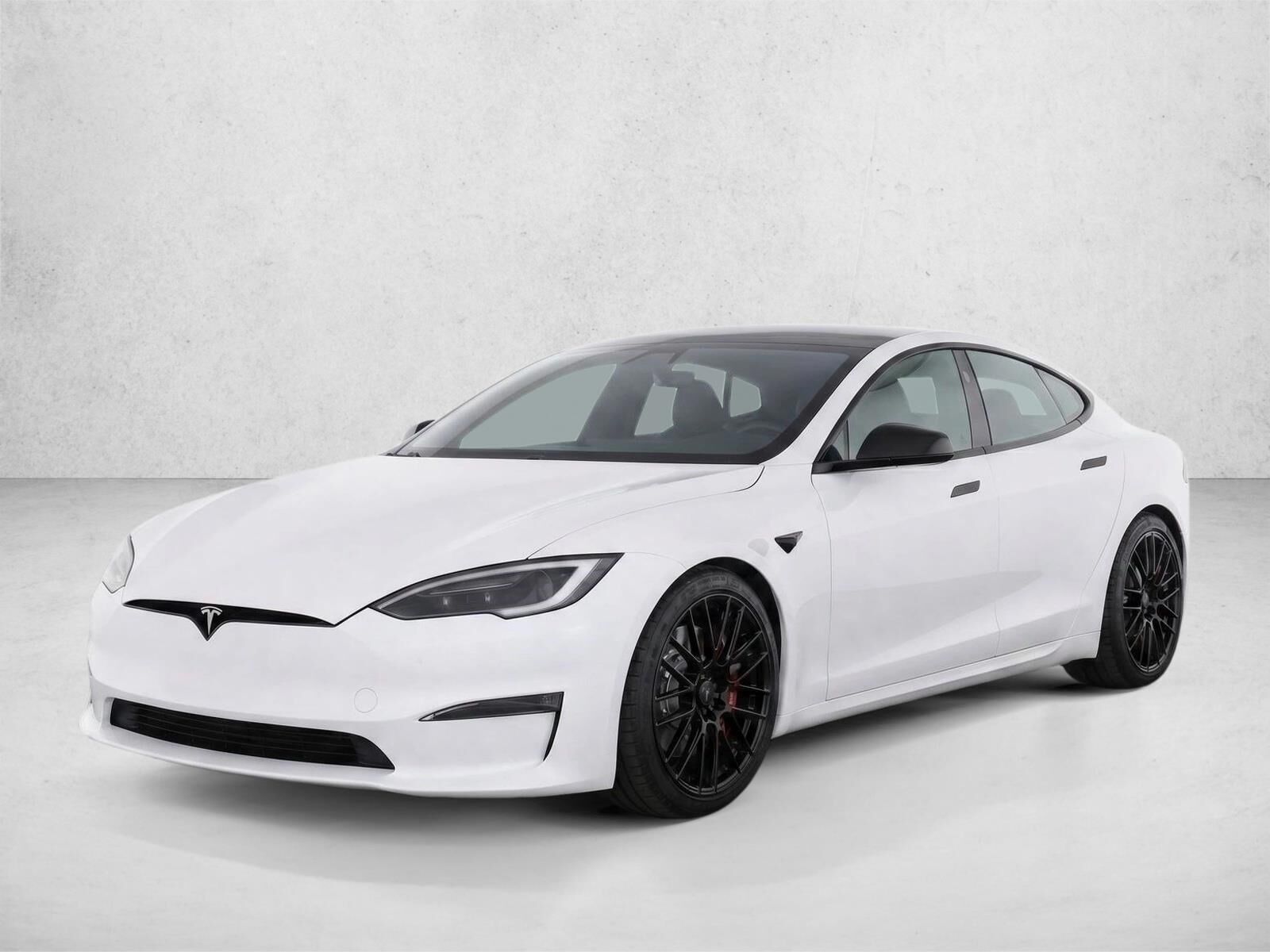 2023 TESLA Model S