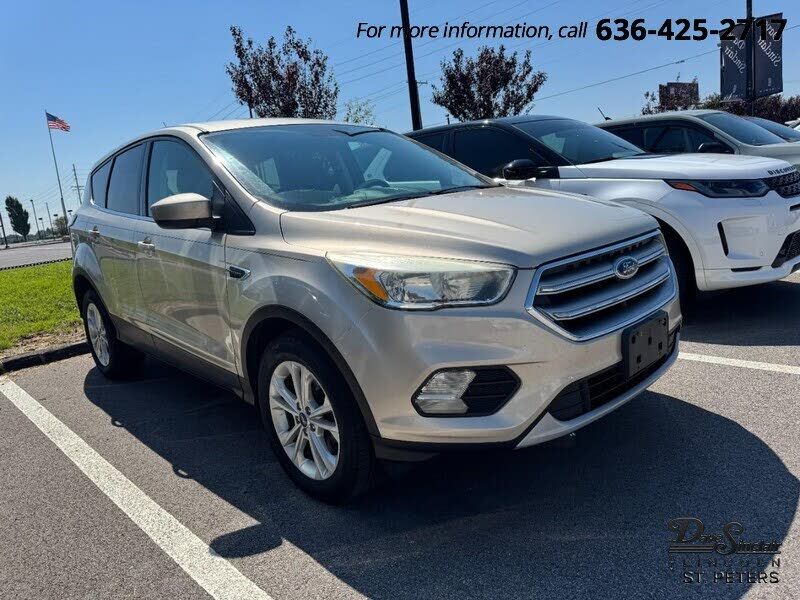 2017 FORD Escape