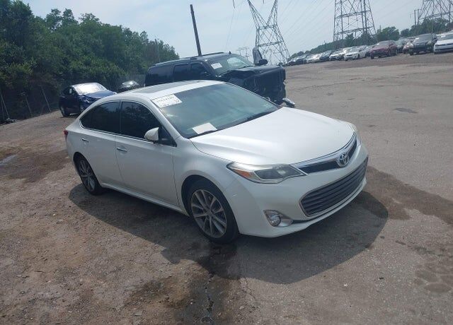 2014 TOYOTA Avalon