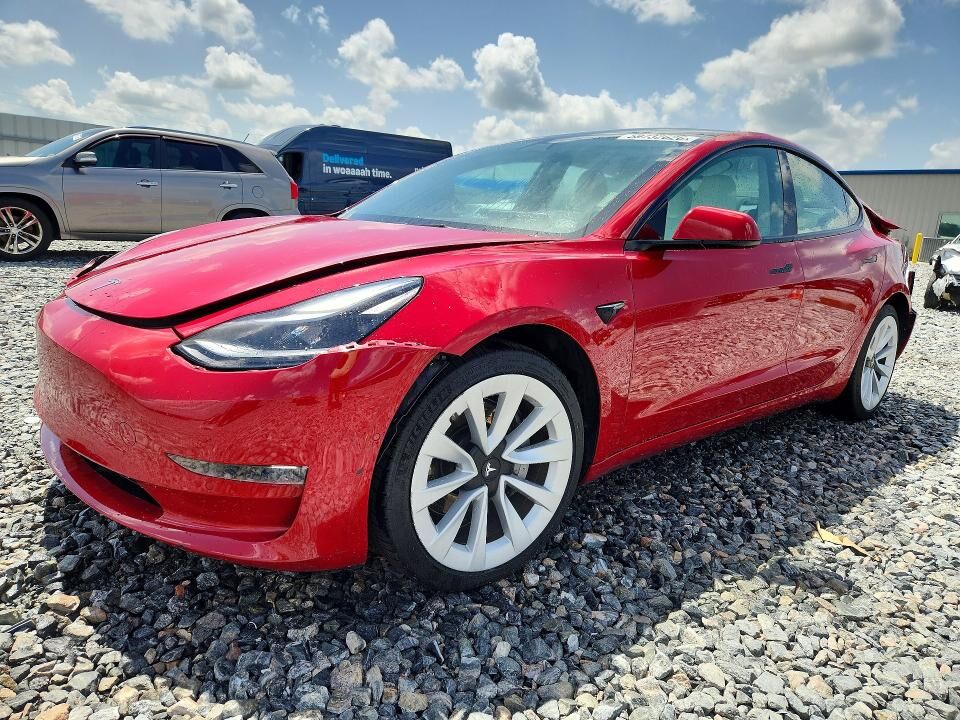 2022 TESLA Model 3
