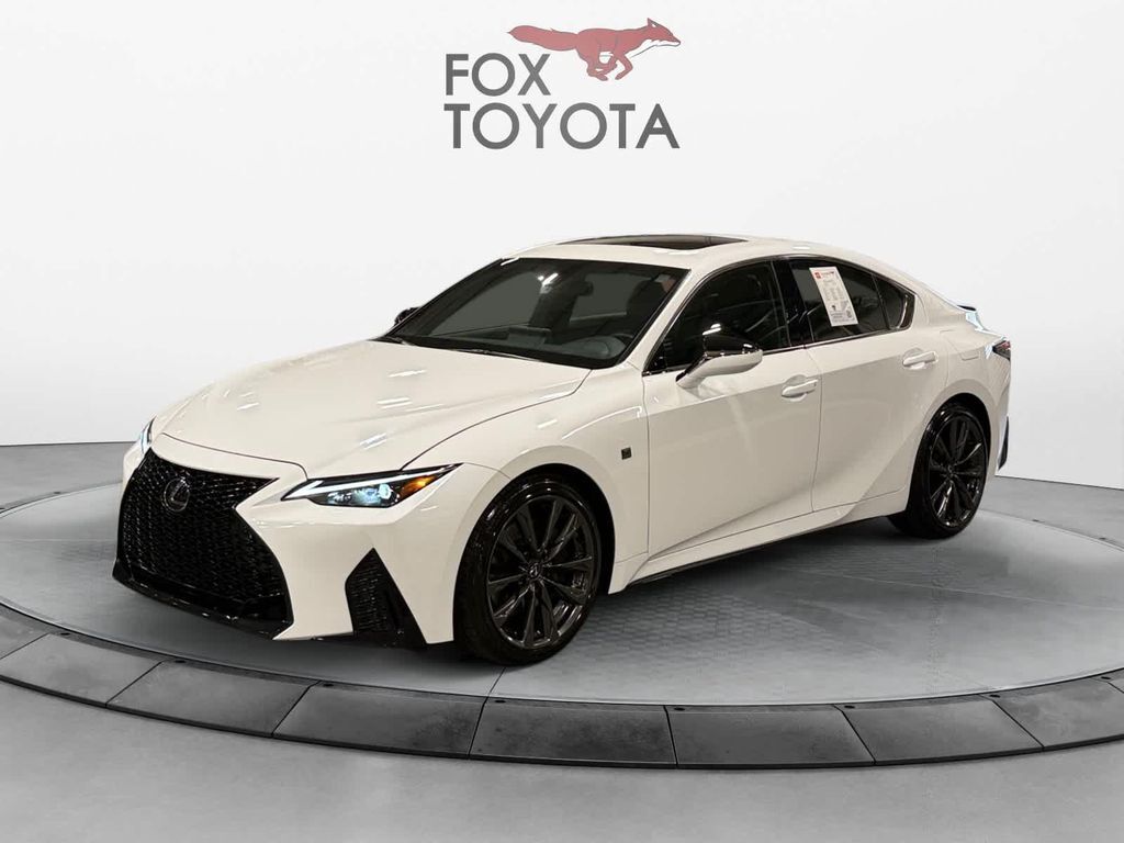 2025 LEXUS IS