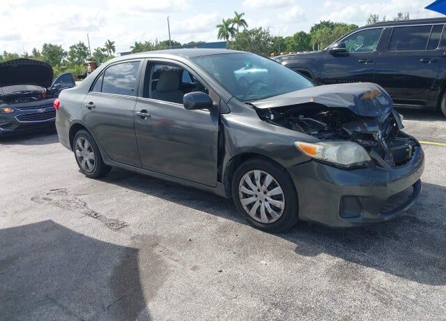 2012 TOYOTA Corolla